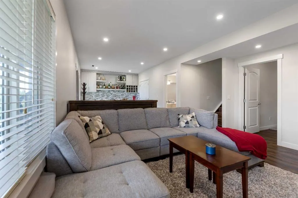 152 Willowmere Way