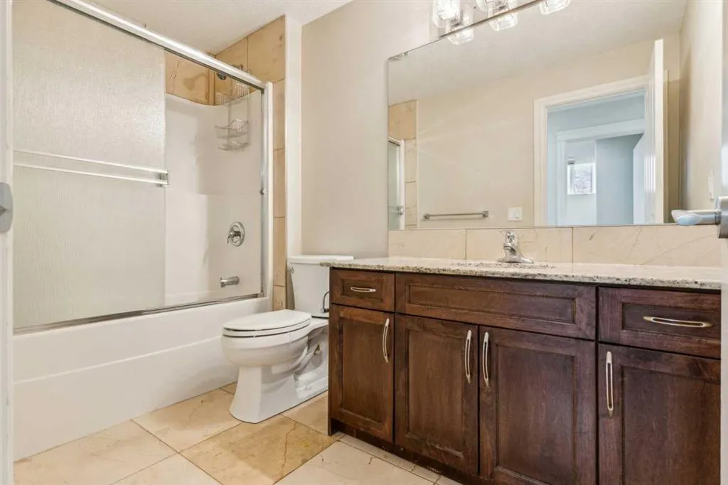34 Taralake Cape NE