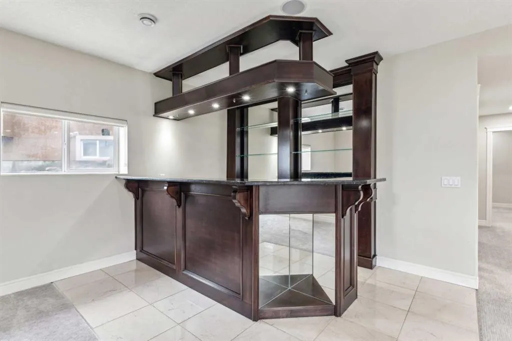 34 Taralake Cape NE