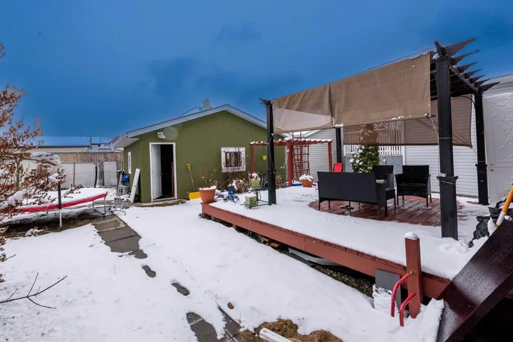 39 Taravista Mews NE