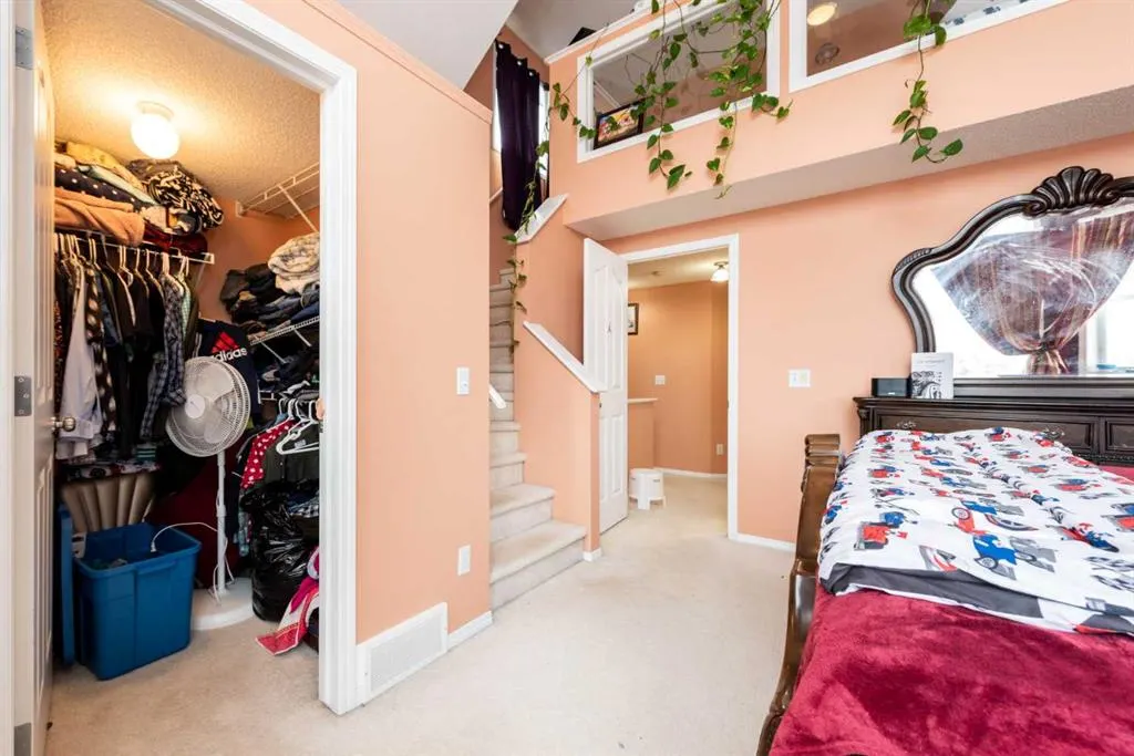 39 Taravista Mews NE