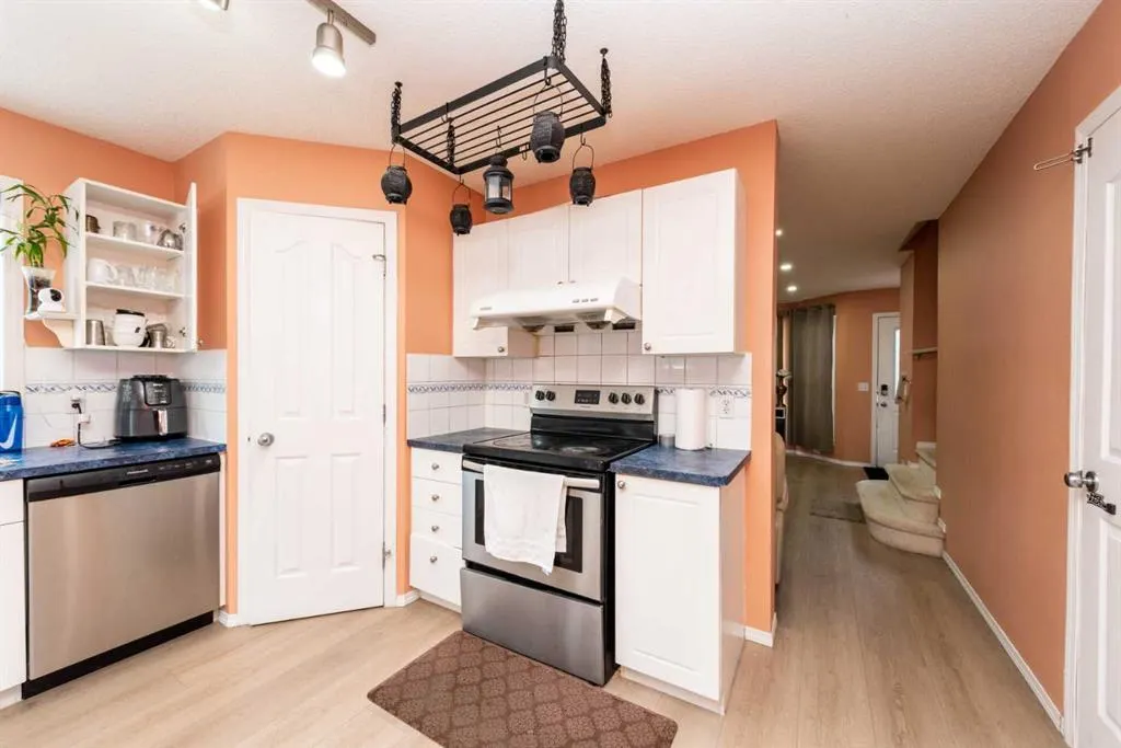 39 Taravista Mews NE