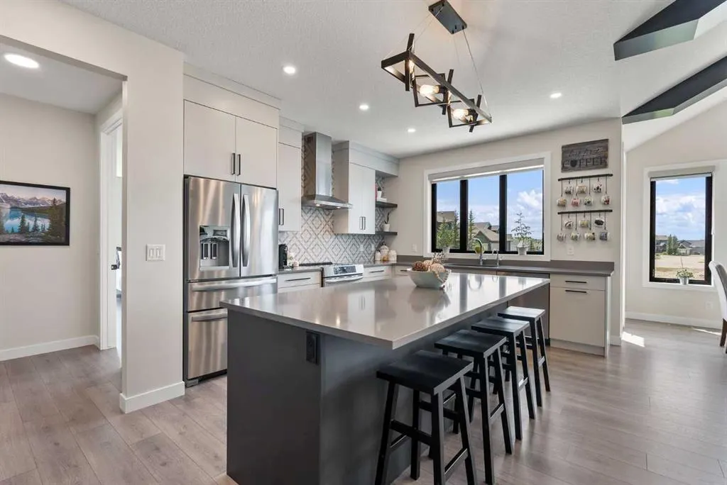 32 Monterra Landing