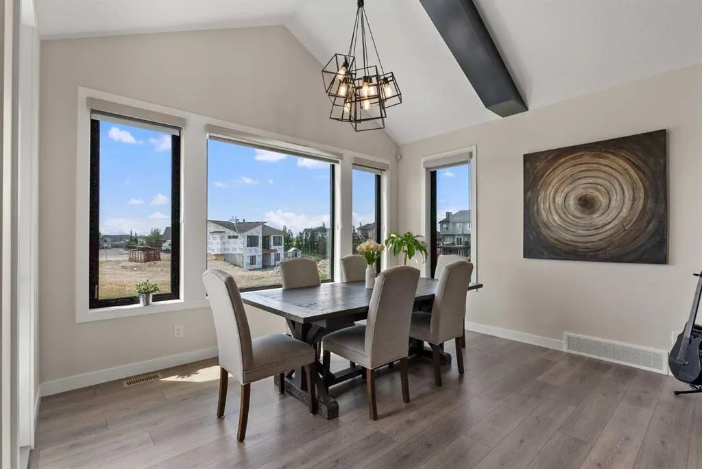 32 Monterra Landing