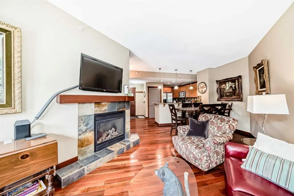 1002 8 Avenue, #311