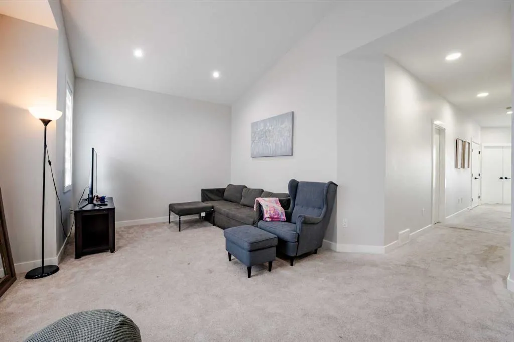 7 Sherview Grove NW