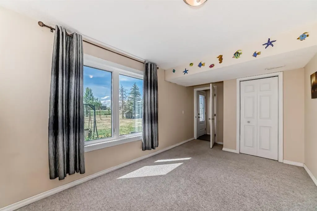 240076 PARADISE MEADOW Drive