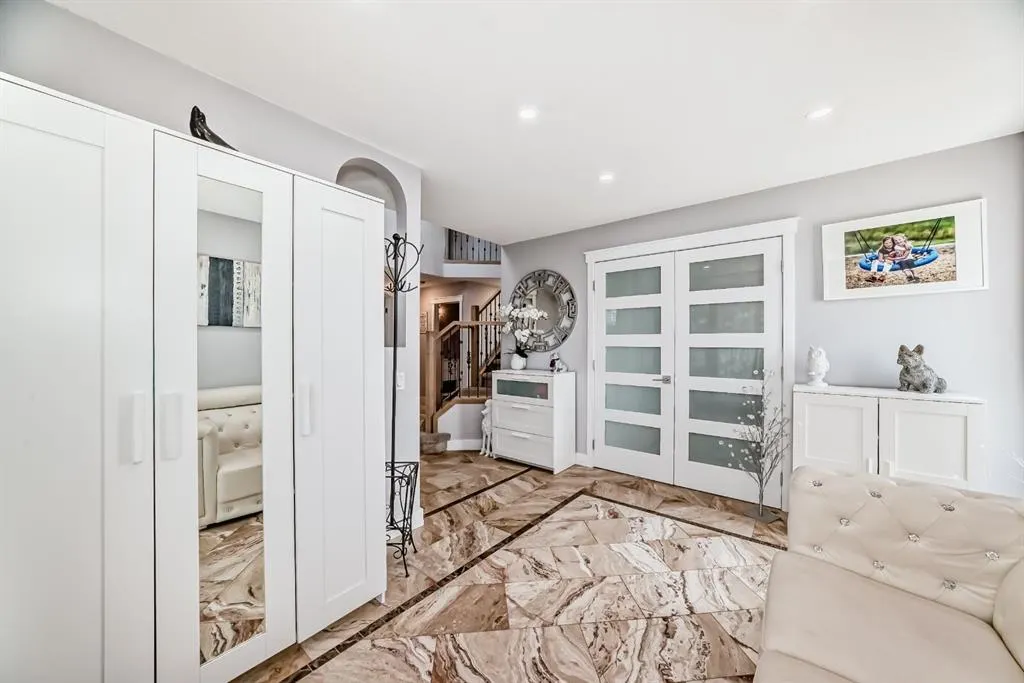 240076 PARADISE MEADOW Drive