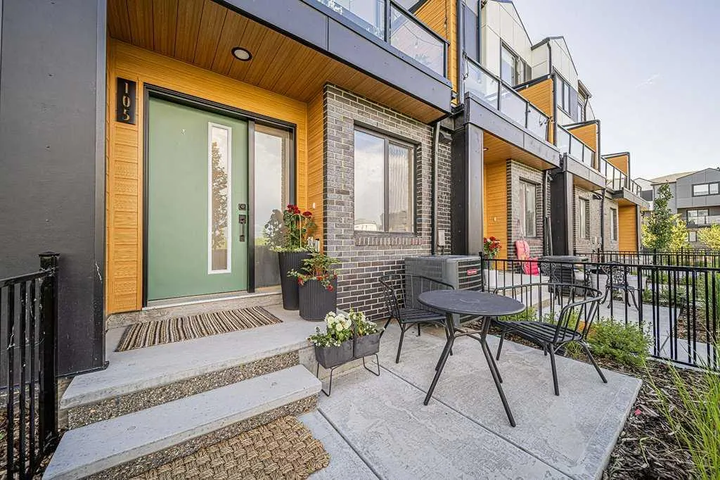 8535 19 Avenue SE, #105