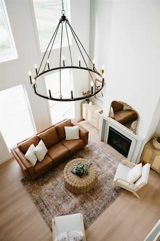807 Lakewood Circle