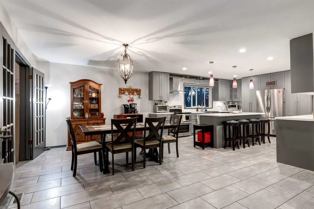 111 LANSDOWN Estate