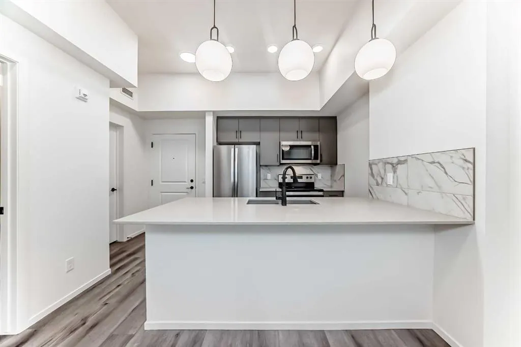 140 Mahogany Street SE, #403