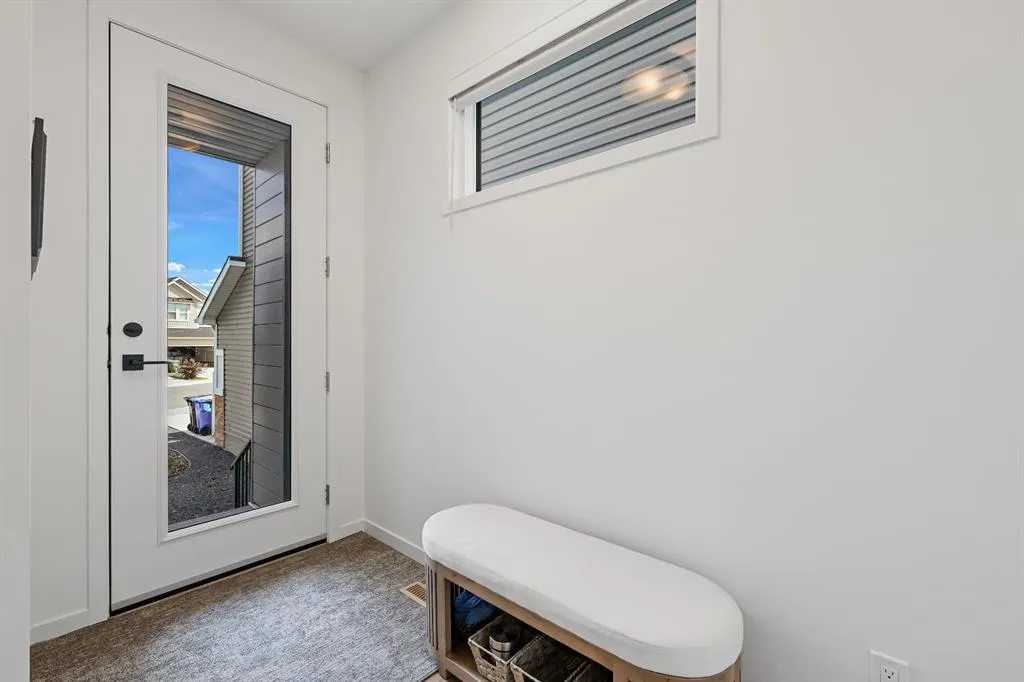 27 Seton Parade SE