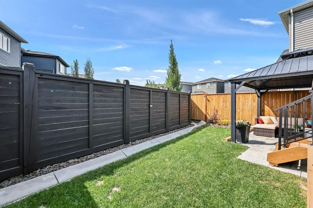 27 Seton Parade SE