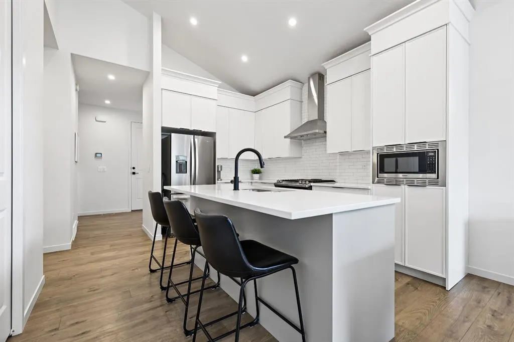27 Seton Parade SE
