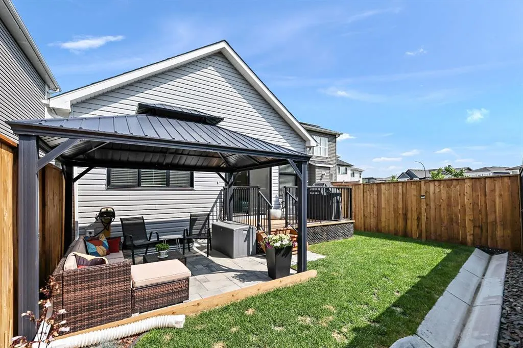 27 Seton Parade SE