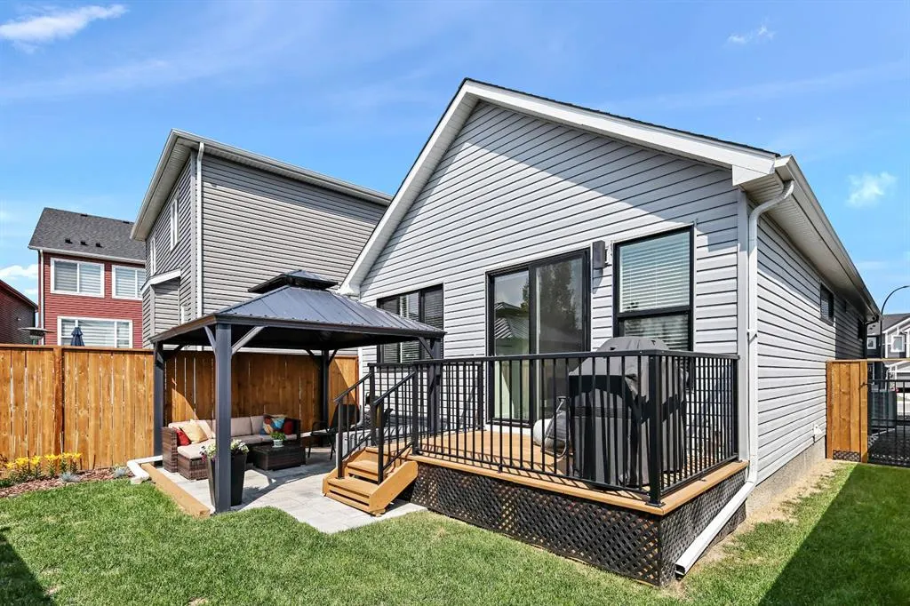27 Seton Parade SE