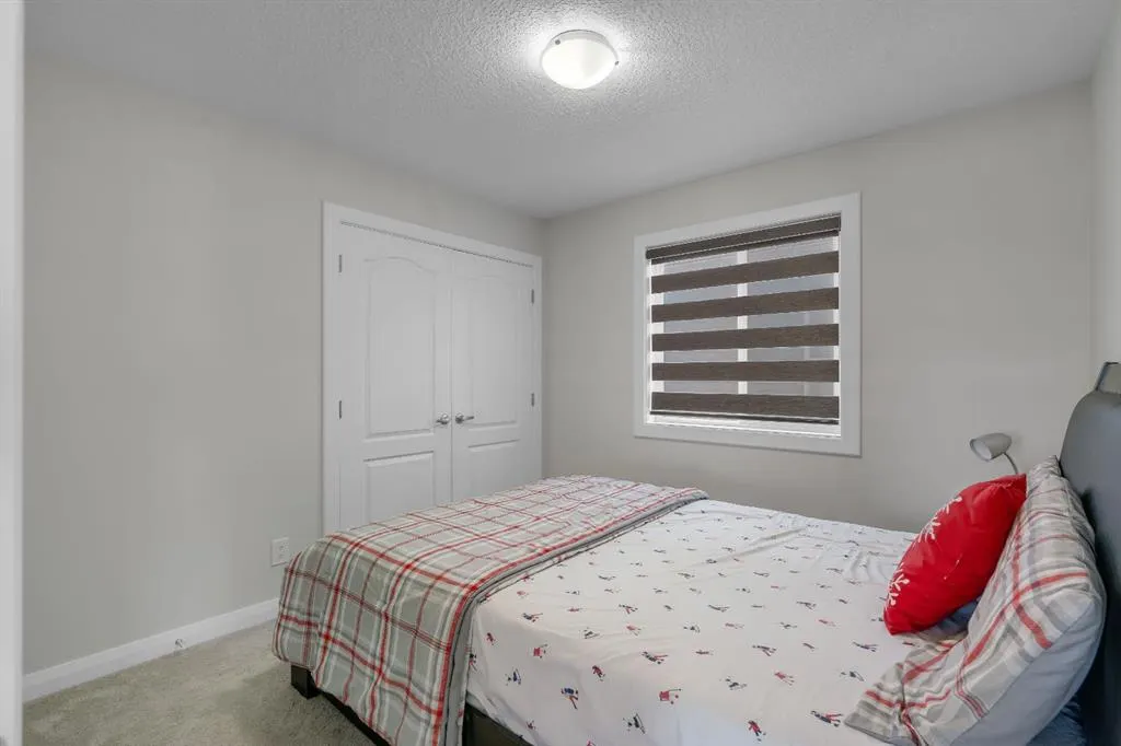 73 Red Sky Terrace NE