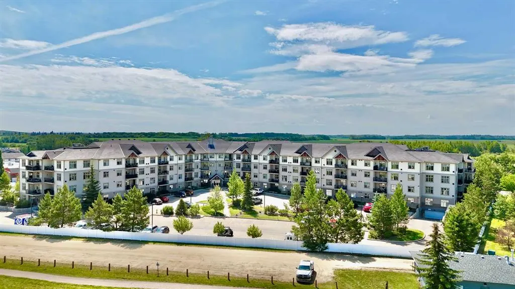100 Lakeway Boulevard, #121
