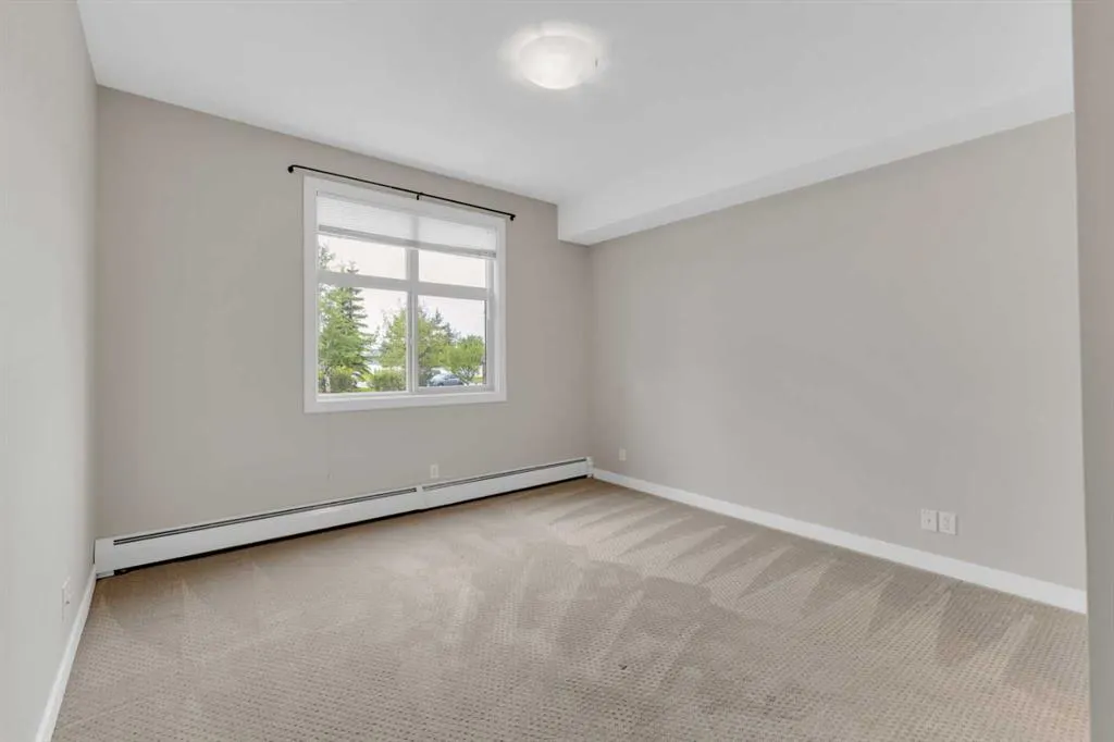 100 Lakeway Boulevard, #121