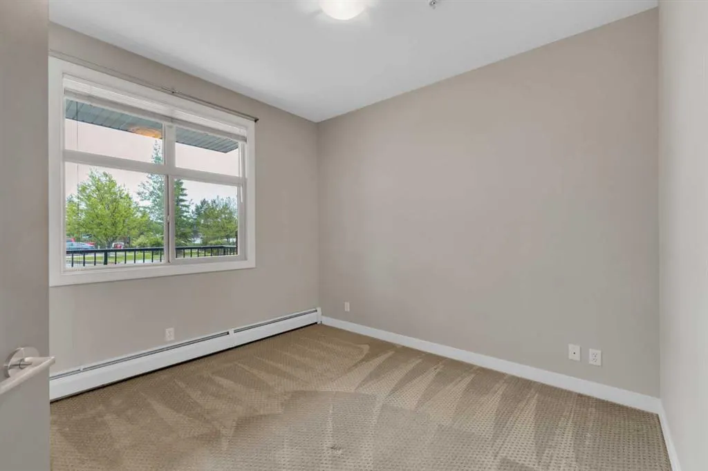 100 Lakeway Boulevard, #121