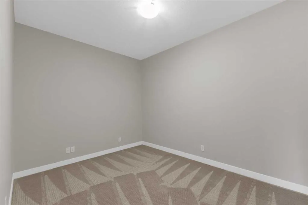100 Lakeway Boulevard, #121