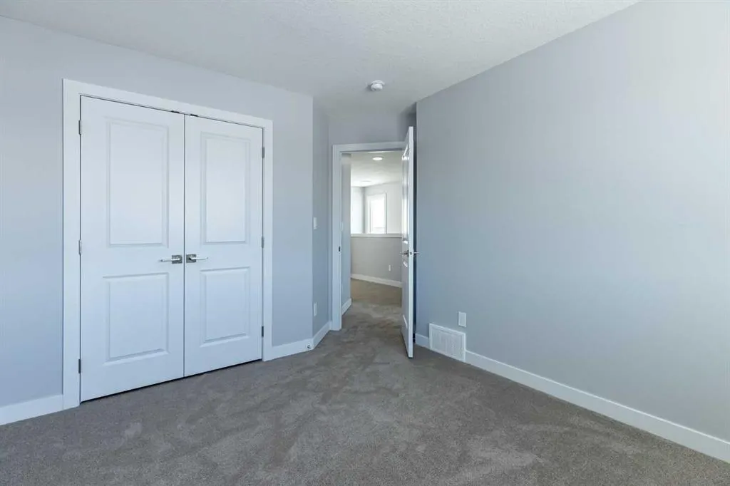 71 Heritage Manor