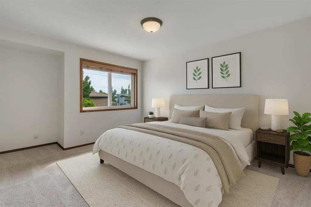 44 Tuscany Way NW