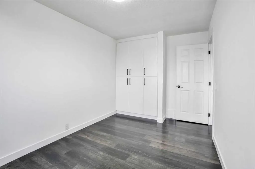 343 falshire Drive NE