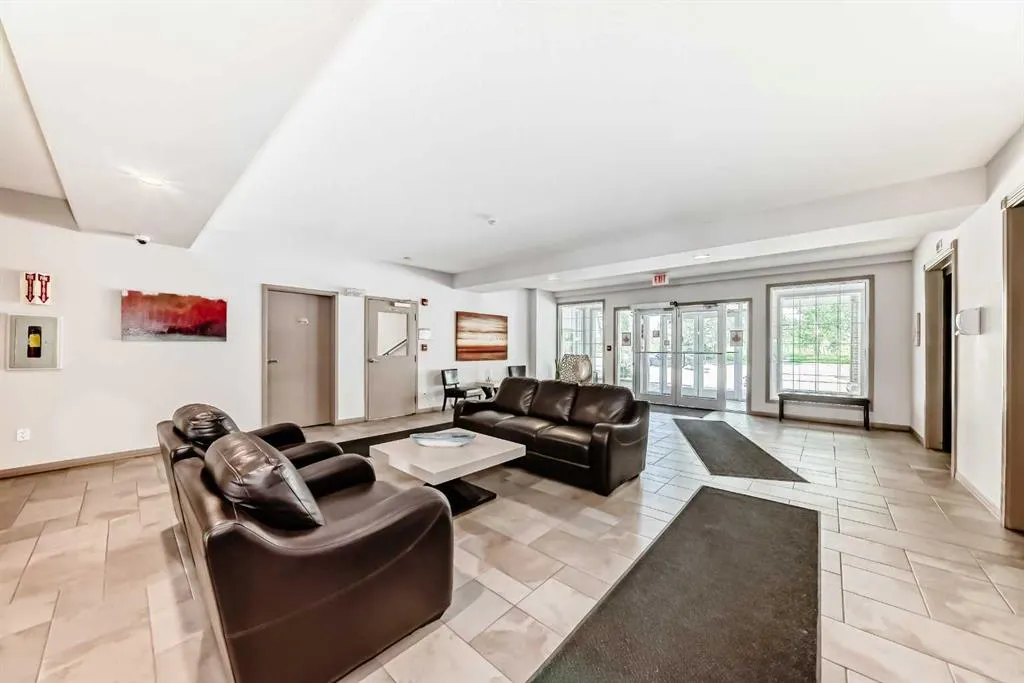 1 Crystal Green Lane, #133