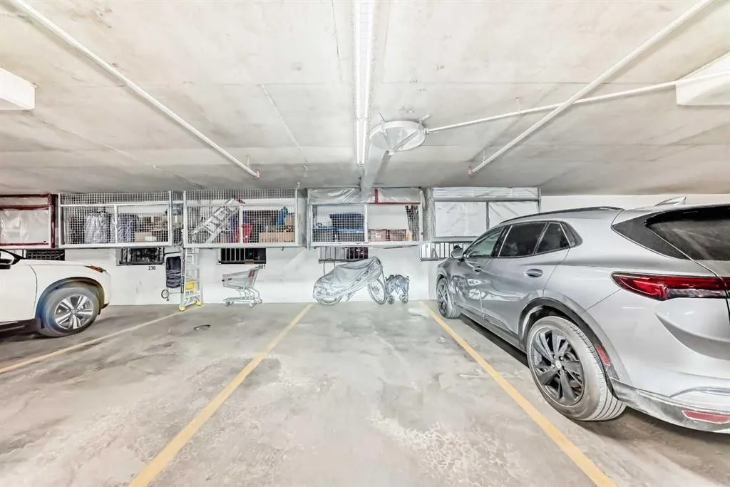 1 Crystal Green Lane, #133