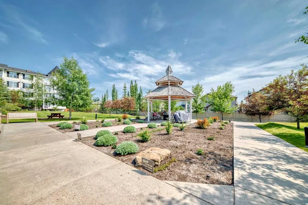 1 Crystal Green Lane, #133
