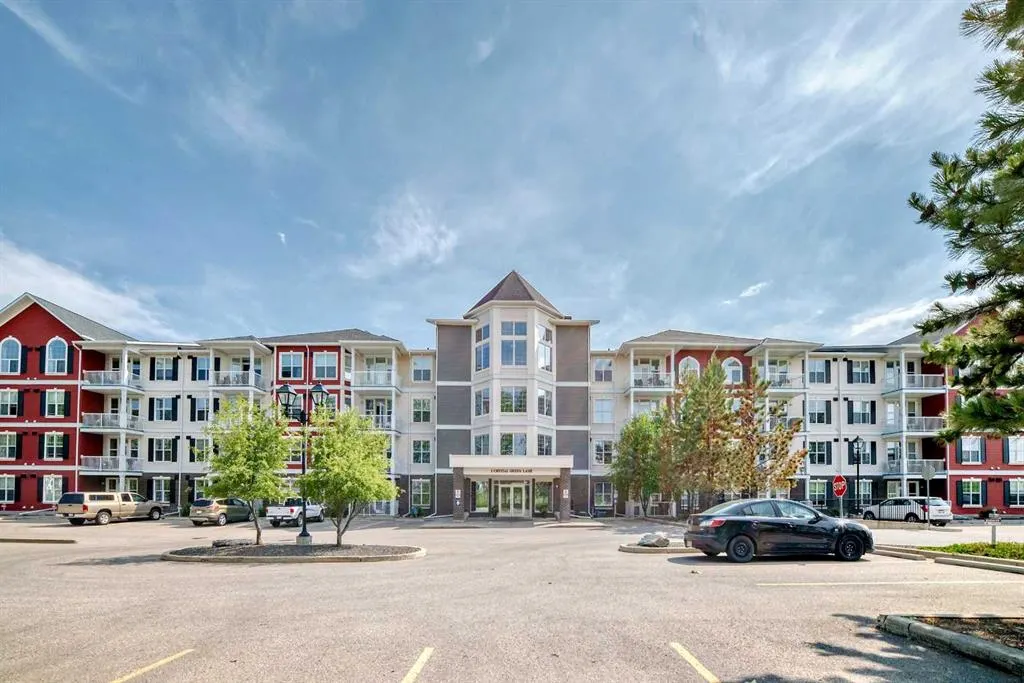 1 Crystal Green Lane, #133