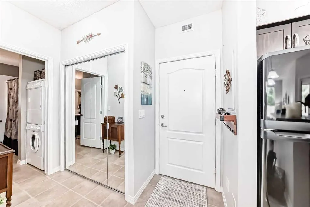 1 Crystal Green Lane, #133