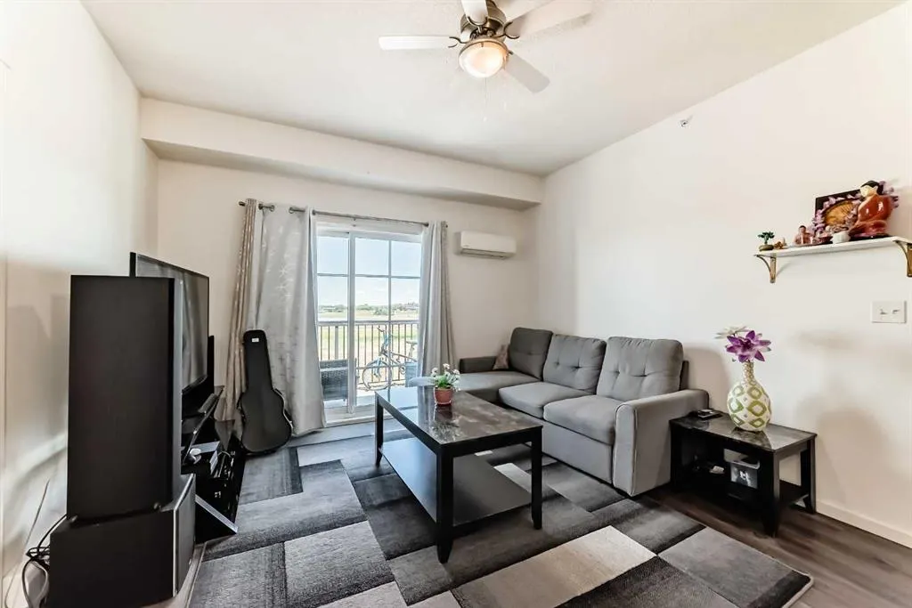 755 Copperpond Boulevard SE, #3410