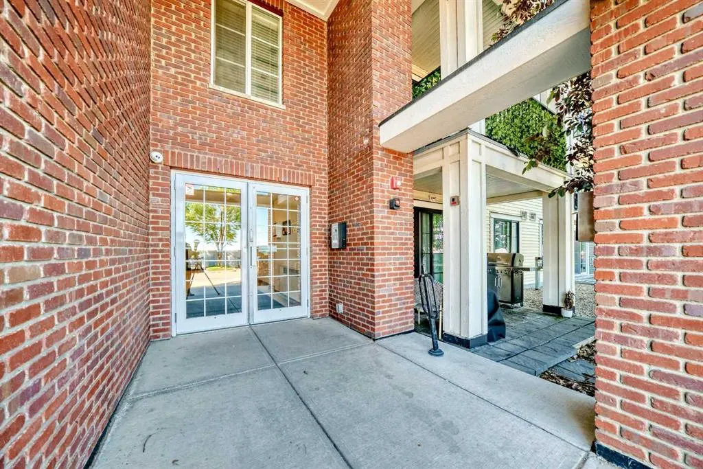 755 Copperpond Boulevard SE, #3410