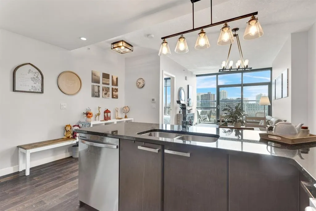 225 11 Avenue SE, #602