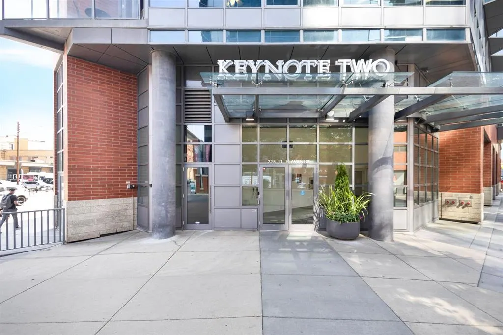 225 11 Avenue SE, #602