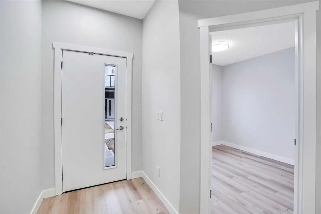 306 Red Sky Villas NE