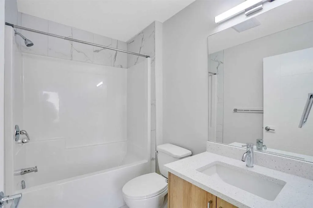 306 Red Sky Villas NE