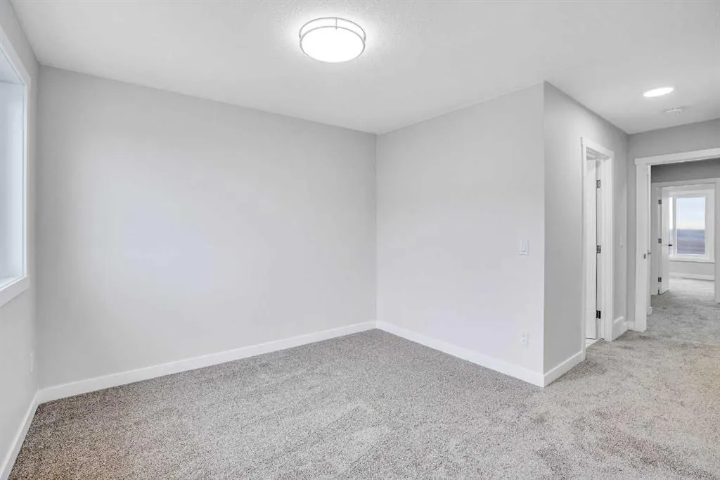306 Red Sky Villas NE