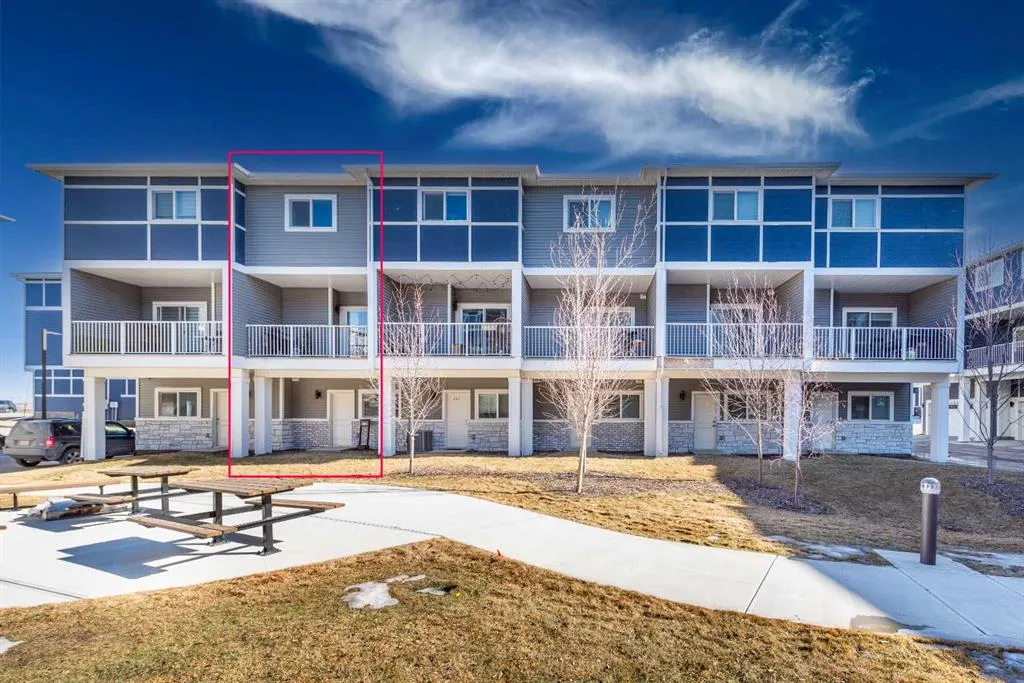 33 Merganser Drive W, #902