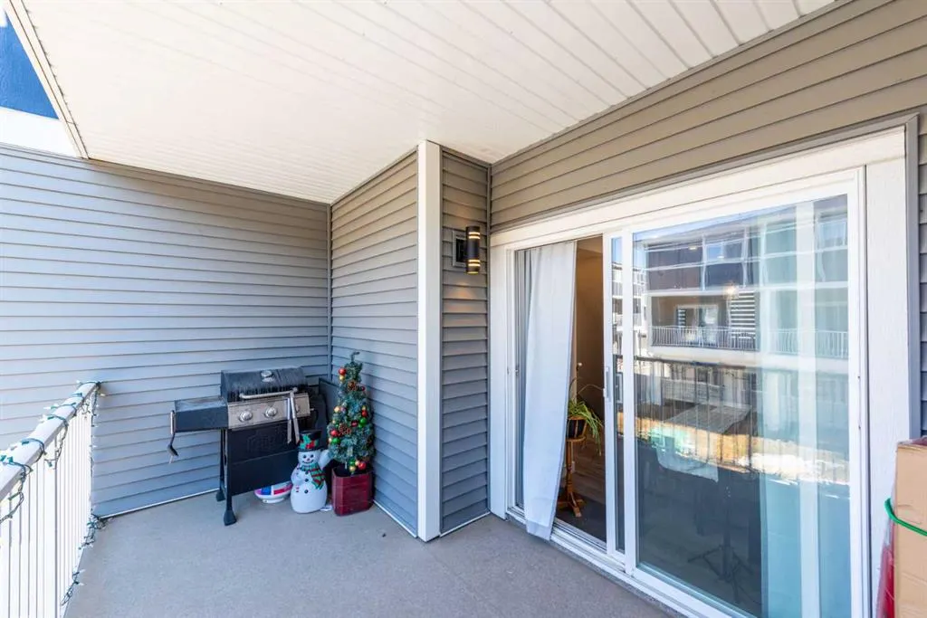 33 Merganser Drive W, #902