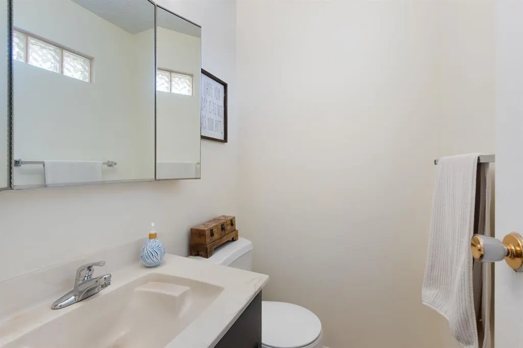 634 Macewan Drive