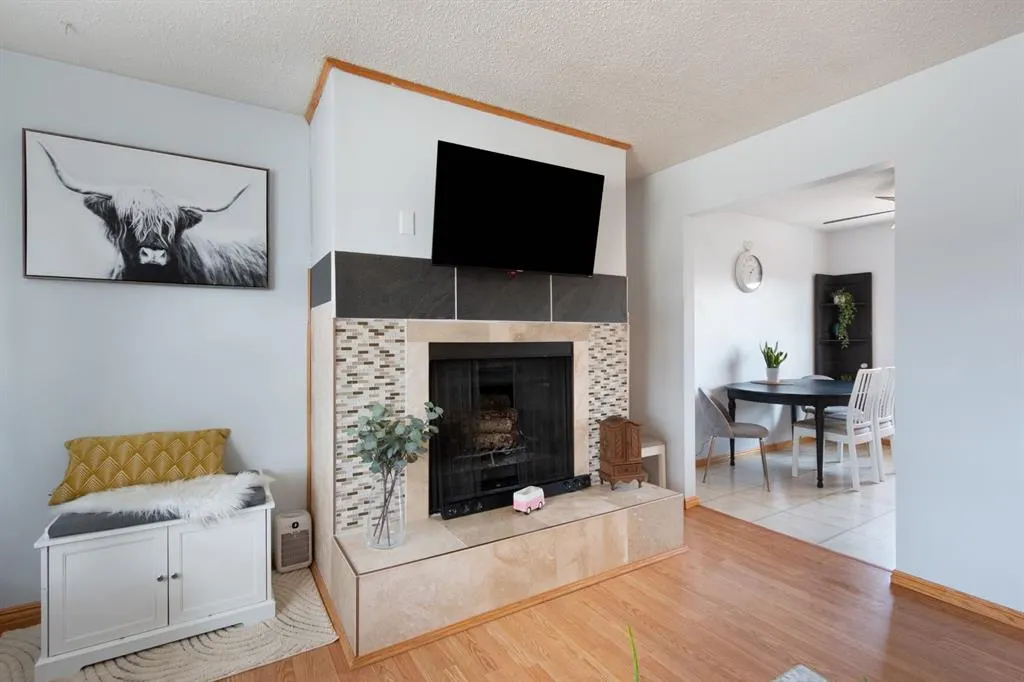 634 Macewan Drive