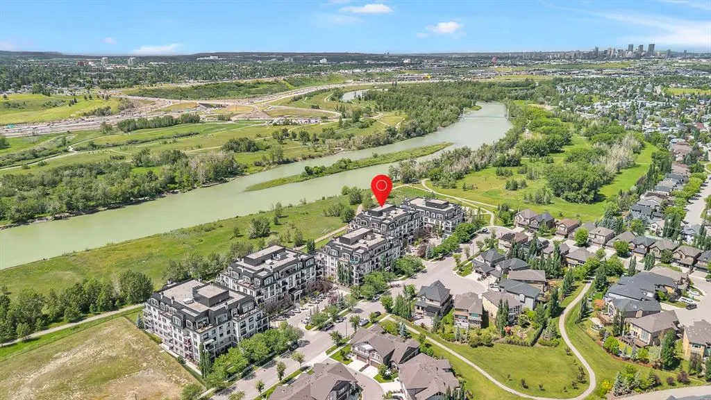 131 Quarry Way SE, #201