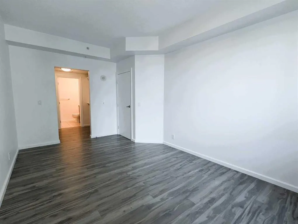 210 15 Avenue SE, #1303