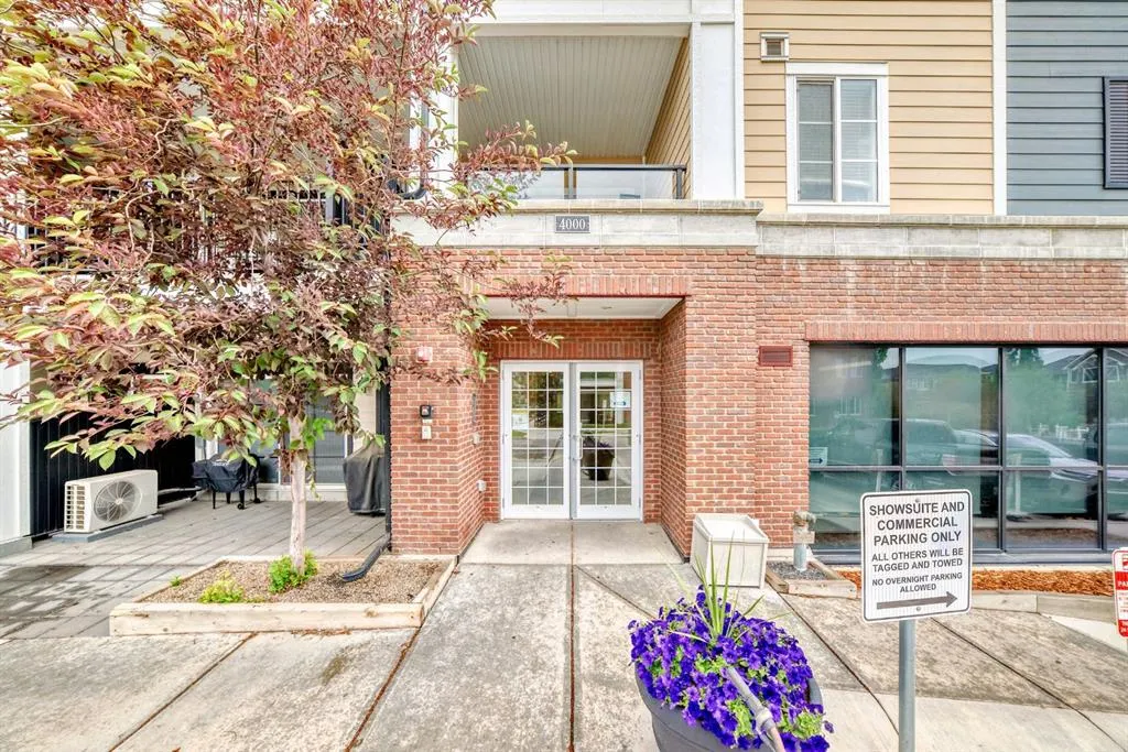 215 Legacy Boulevard SE, #4408
