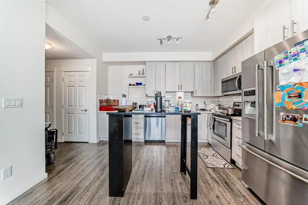215 Legacy Boulevard SE, #4408