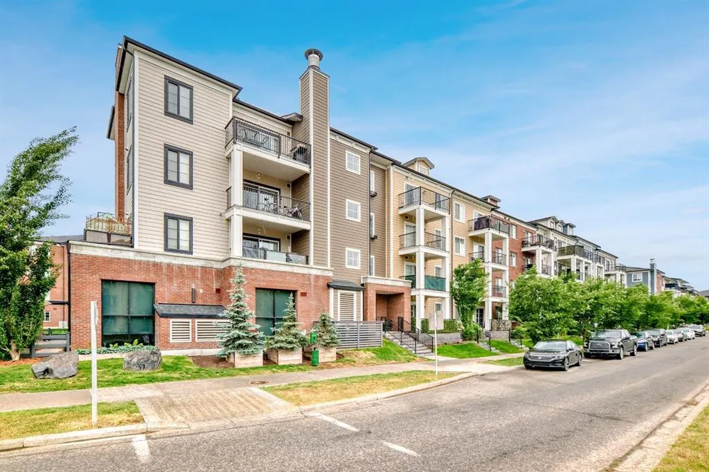 215 Legacy Boulevard SE, #4408